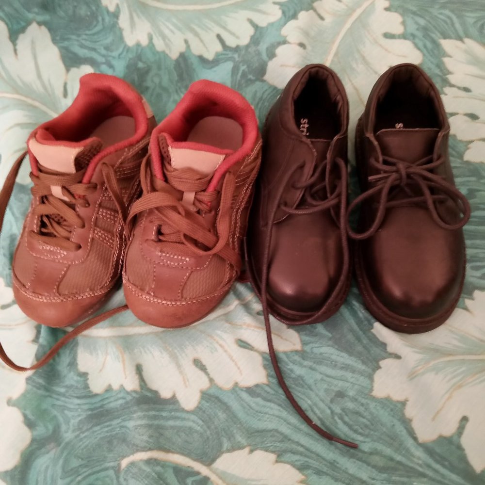 2 PAIRS - Toddler boy shoes size 9 and 9.5 shoe bundle